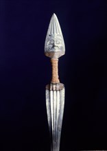 Chiefs double headed fighting knife