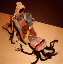 Unusual movable double doll, probably recovered from a grave site on the central coast of Peru