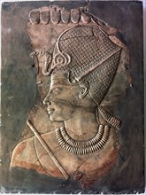 Relief depicting the Pharaoh Amenhotep III wearing the Blue Crown (khepresh)