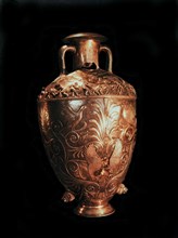 Silver gilt amphora with reliefs depicting griffins devouring a stag, birds, palmettes and Scythians breaking in horses