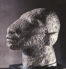 The original use of these stone heads, also called Mahan Yafe is unknown