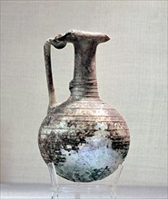 Small oinochoe with curled inward spout