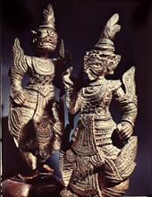 Temple guardian figures
