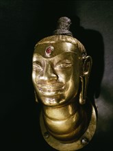 Gold kosa head, the decoration of a Shiva Lingam, the phallus symbol of the god Lord Shiva