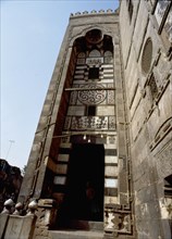 The facade of the mosque of al-Ishaqi, a multi purpose building including a prayer area, students' lodgings, a public drinking fountain, a Qu'ran school and the tomb of the founder