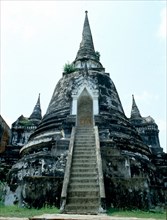 Chedi (stupa) of Wat Phra Si Sanphet, the king's private chapel, situated in the royal palace compound
