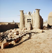 A Dogon 'binu' shrine in the courtyard of a lineage head