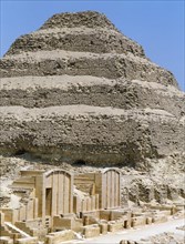 The step pyramid of Zoser at Saqqara and the enclosure with stone replicas of kiosks and chapels for the royal jubilee festivals (heb-sed)