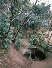 A cave at the Hojo ancestral cemetery at Tosho-ji temple