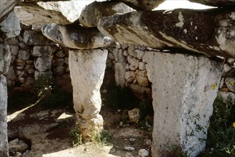 Typical "Mediterranean" megalithic columns of the "hypogeum" (Greek word for basement) at Torre d'en Gaumes