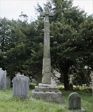 Cross in Halton, Lancashire depicts scenes from the story of Sigurd and how he slew the dragon Fafnir