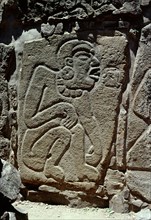 Danzante' (dancer) figure on stela