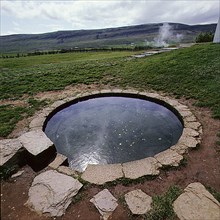 Pool of Saga, hot spring
