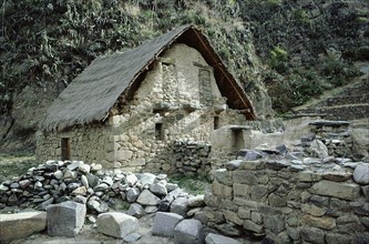 Re-used Inca storehouse