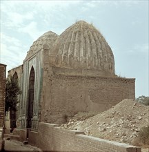 The Shah-i-Zindeh or Living King necropolis, the burial place of most of the Timurid prices