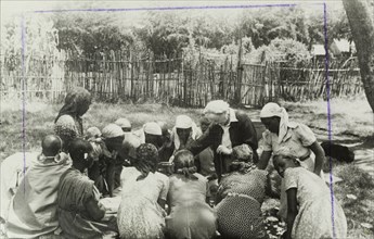 Nellie Grant teaching Kikuyu women