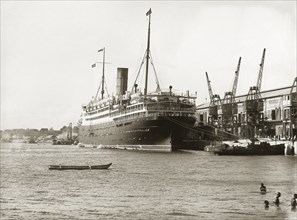 SS Franconia, Mombasa Docks