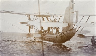 Flying boat called Singapore in Lagos harbour