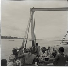 Journey from Ibadan to Cameroons, Niger ferry, crossing to Onitsha