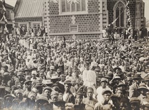 Crowd for the Duke of Connaught