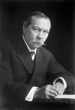 Author Sir Arthur Conan Doyle