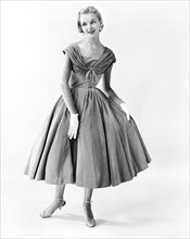 1950s Evening Wear Fashion