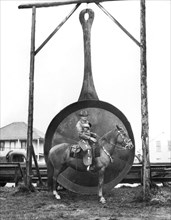 World's Largest Frying Pan