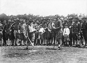 Wounded Soldiers Play Ball