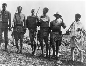 Ethiopians Soldiers Drilling