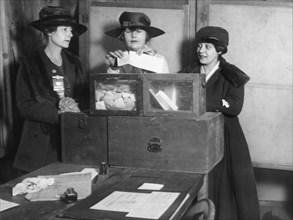 Women Voting In New York City