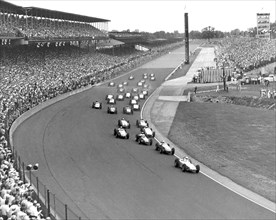 Indy 500 Race Start