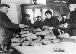 Selling Bread In France