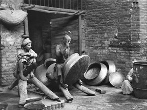 Copper Workers In Baghdad