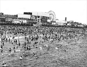 Thousands At Coney Island