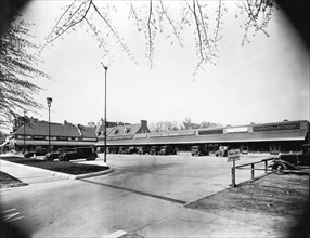 Park & Shop Early Strip Mall