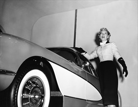 Dinah Shore With A Corvette
