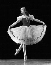 A Ballet Dancer En Pointe
