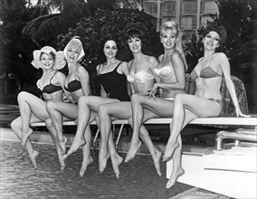 Six Showgirls At The Pool