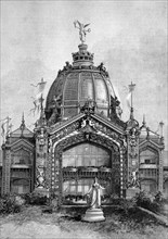 Central dome of the paris exhibition