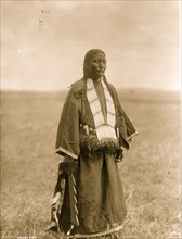Two Charger Woman 1907
