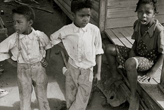 Three Black children, Natchez, Mississippi 1935