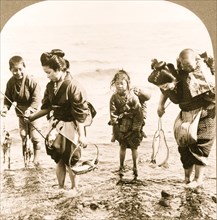 Japanese mothers and children on a fishing trip 1919