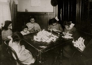 Making dolls legs for Campbell Kids. Cattena family 1912