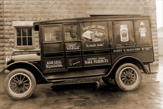 Harry H. Redfearn & Co. Delivery Truck - Good Luck Evaporated Milk & Cheese