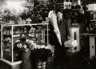 Jewish Delivery Boy is a helper at a Floral establishment 1917