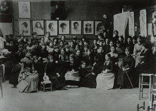 Academie Julian, Paris, group of art students 1885