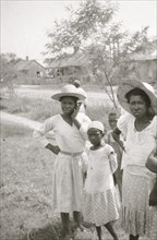 African American girls and women, Alma Plantation  1934