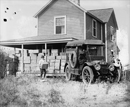 Raid on Home which served as a distribution warehouse for illegal liquor 1922