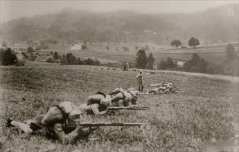 Austrian infantry on firing line