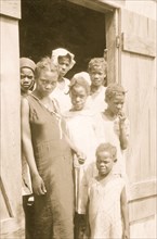 Baptist women, Alma Plantation, False River, Louisiana 1934